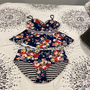 Cupshe Navy Floral Two-Piece Ruffle Bikini with Striped Accents